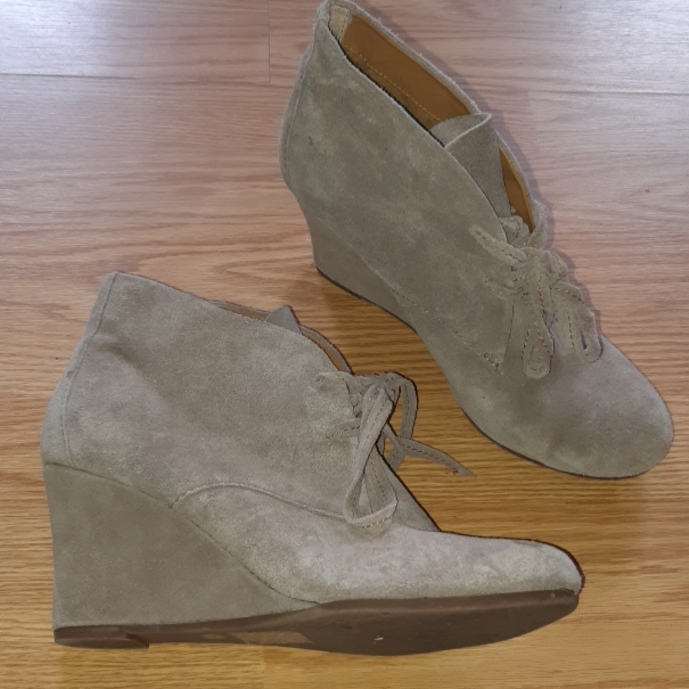 Dolce Vita booties
